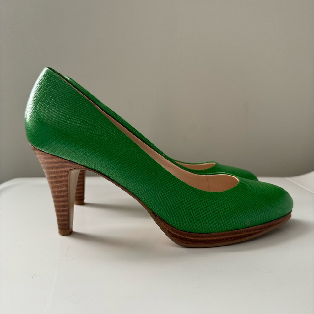 Nine West Selene Kelly Green Pumps Heel Size 7